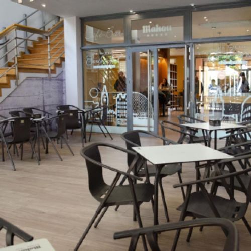 Entrada al restaurante vista desde fuera